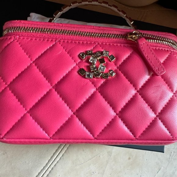 New Chanel Fuchsia Quilted Leather Clutch with Chain Bag Limited Edition - Picture 8 of 16